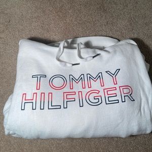 Tommy Hilfiger Logo Hoodie